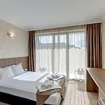 Pautalia 3* Sunny Beach